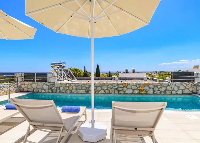 Amethyst Gem By Villa Gennadi